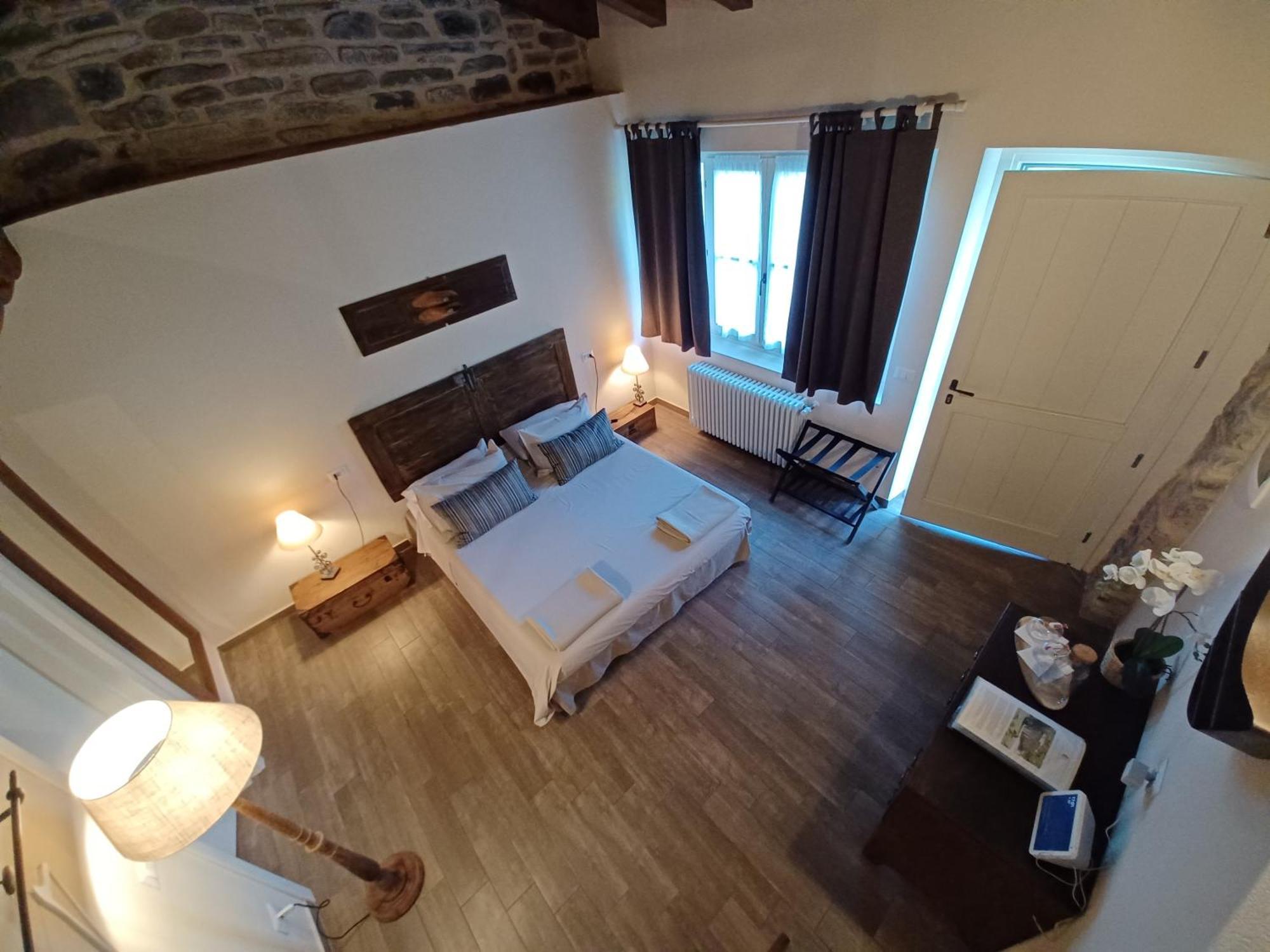 Country-Chic B&B "Il Pozzo E La Macina" Bardi Exterior foto